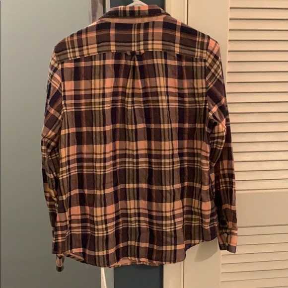 Tommy Bahama flannel shirt - Picture 4 of 5